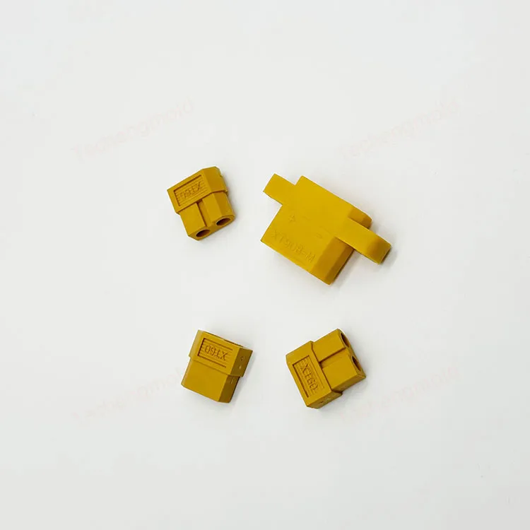 特诚科技精密工程塑料注塑件实拍